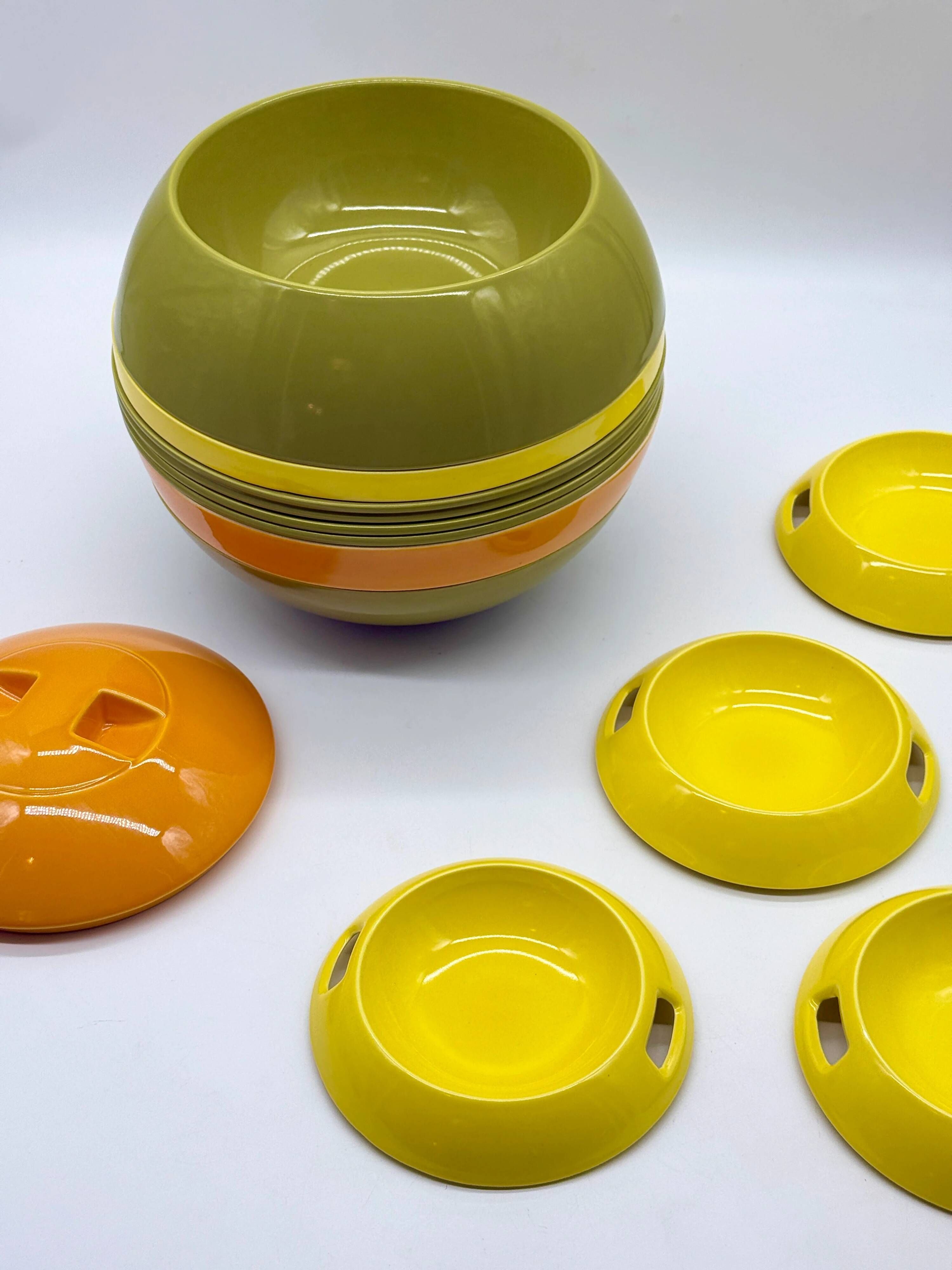"Die Kugel" par Helen von Boch pour Villeroy & Boch, vers 1971