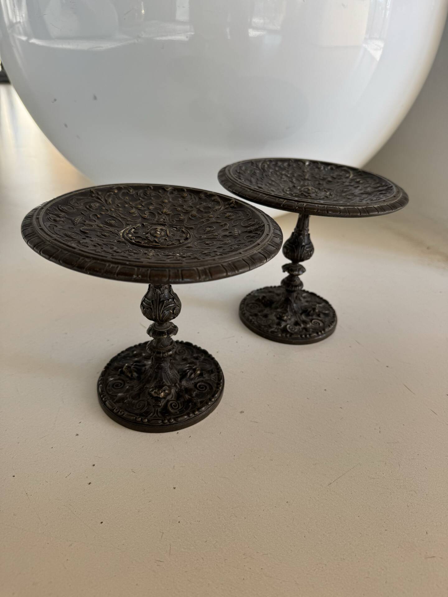 Bronze footed bowls in Renaissance style