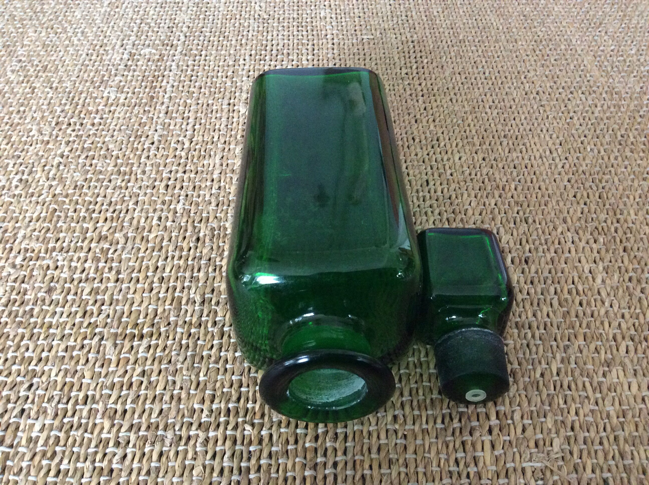 Green decanter