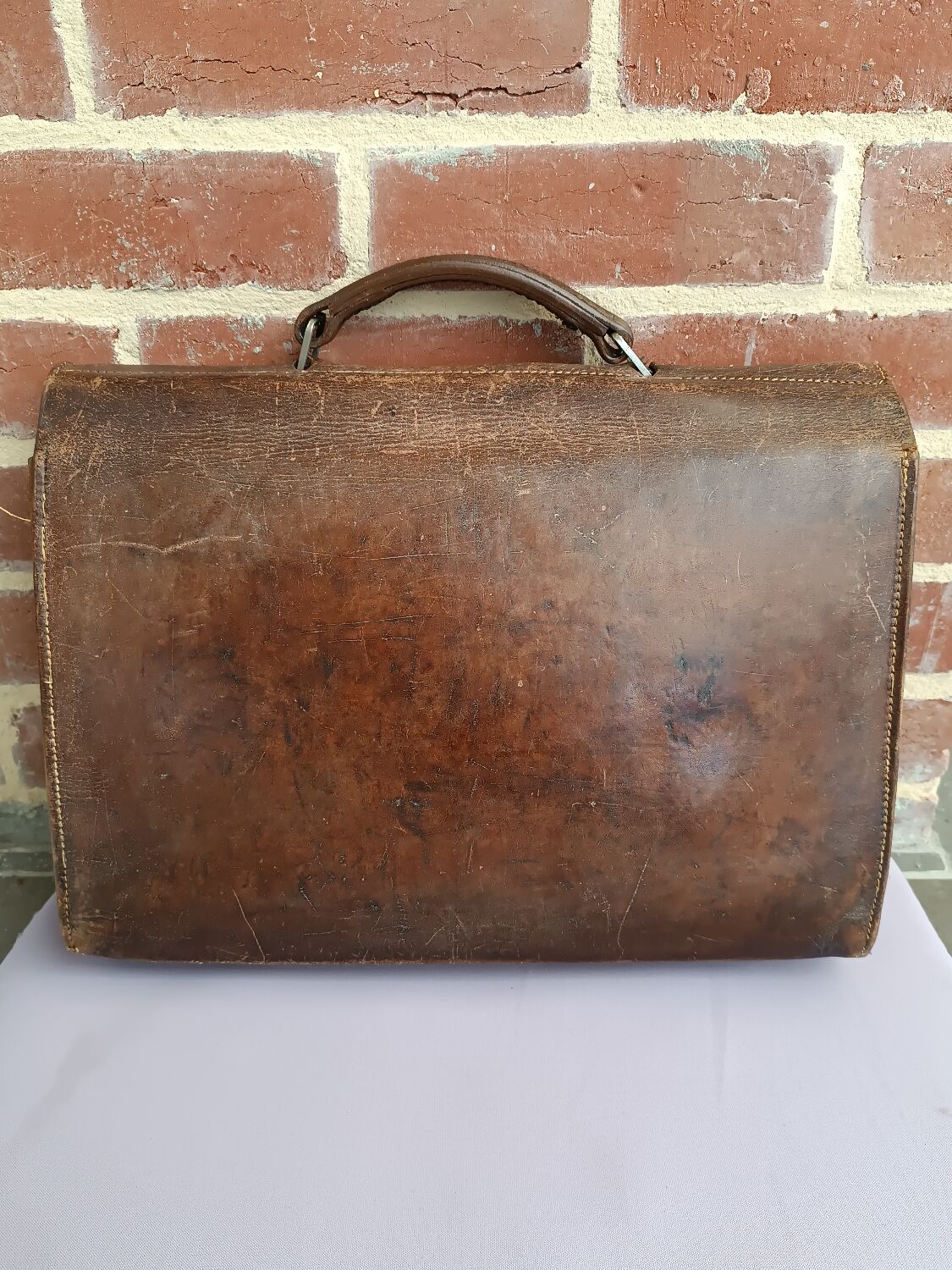 Vintage schoolbag