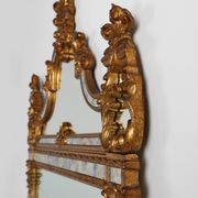 Miroir rococo-vénitien belge du XXe siècle en bois doré