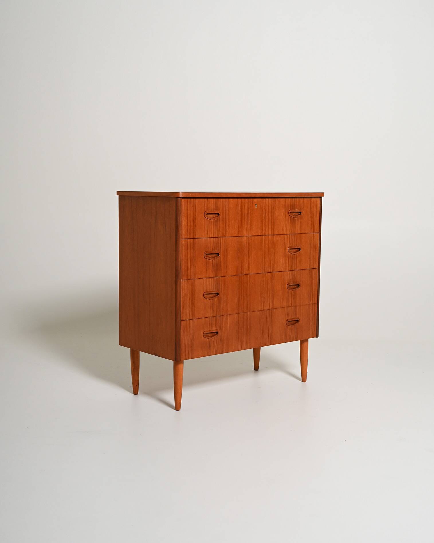 Commode en teck suédois, années 1950