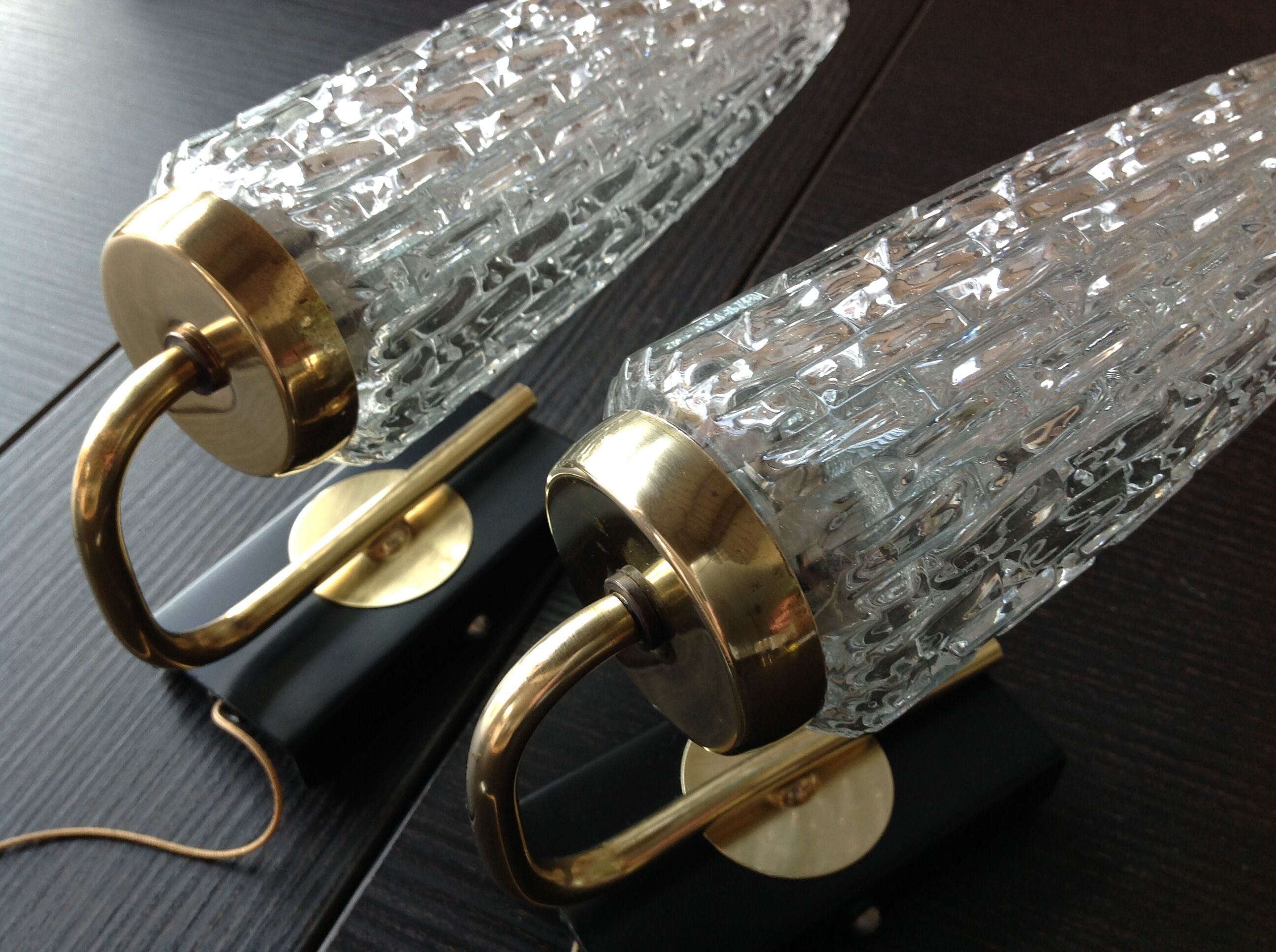 Pair of brass sconces and tulip glass 60