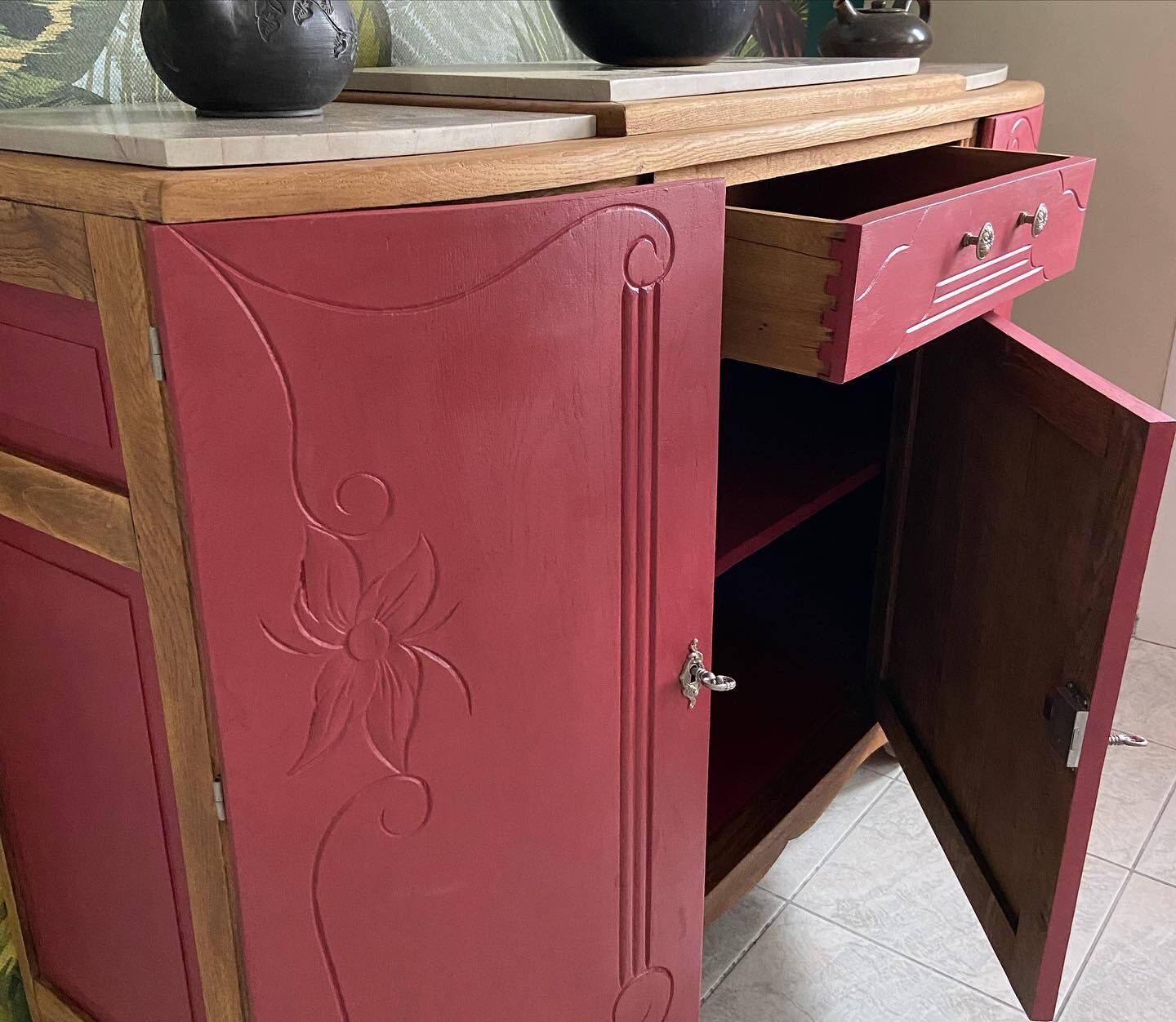 Raspberry art deco buffet