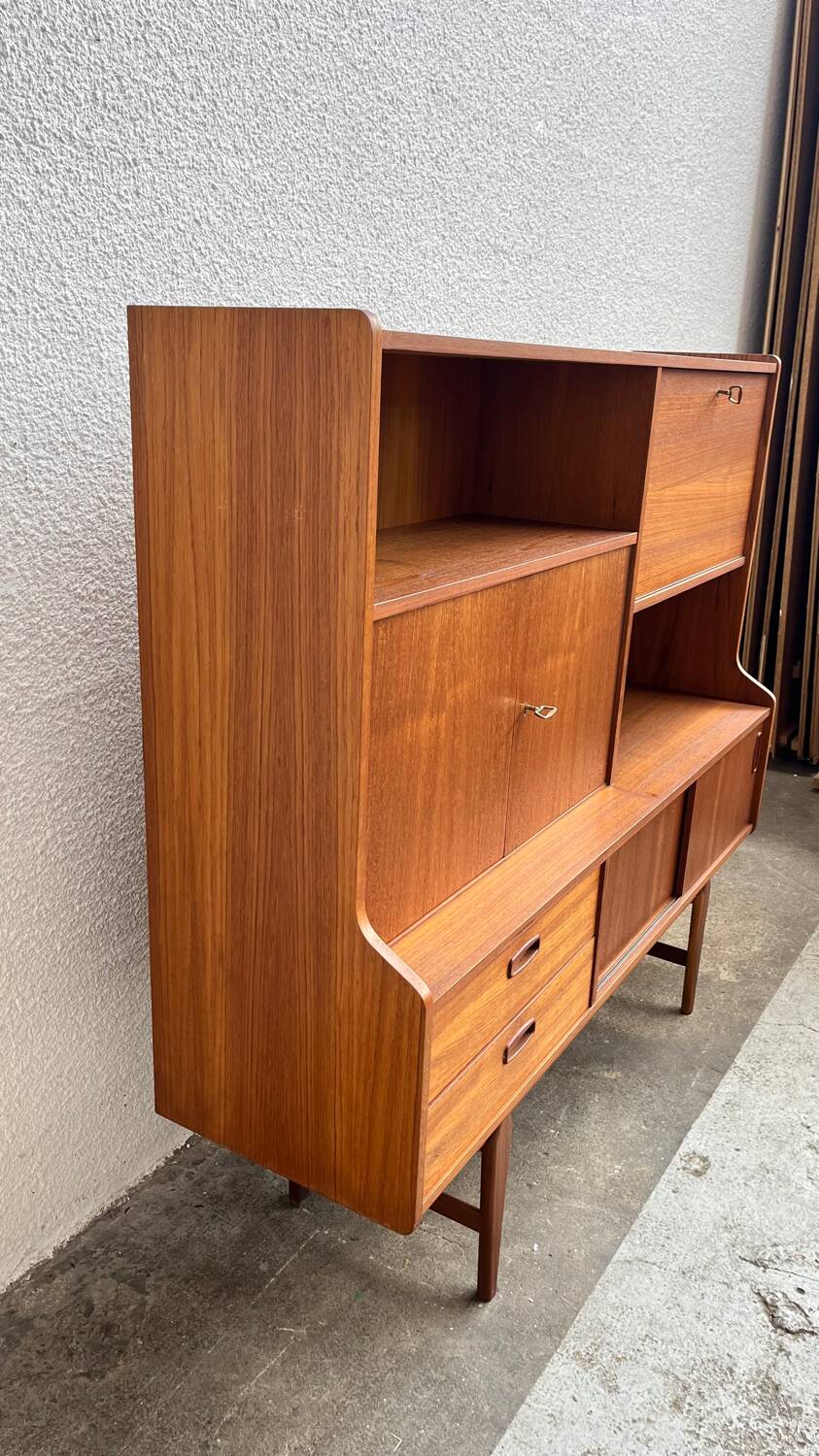 Buffet scandinave en teck années 60