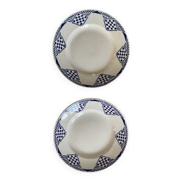 Plates model Pantin mill of wolves