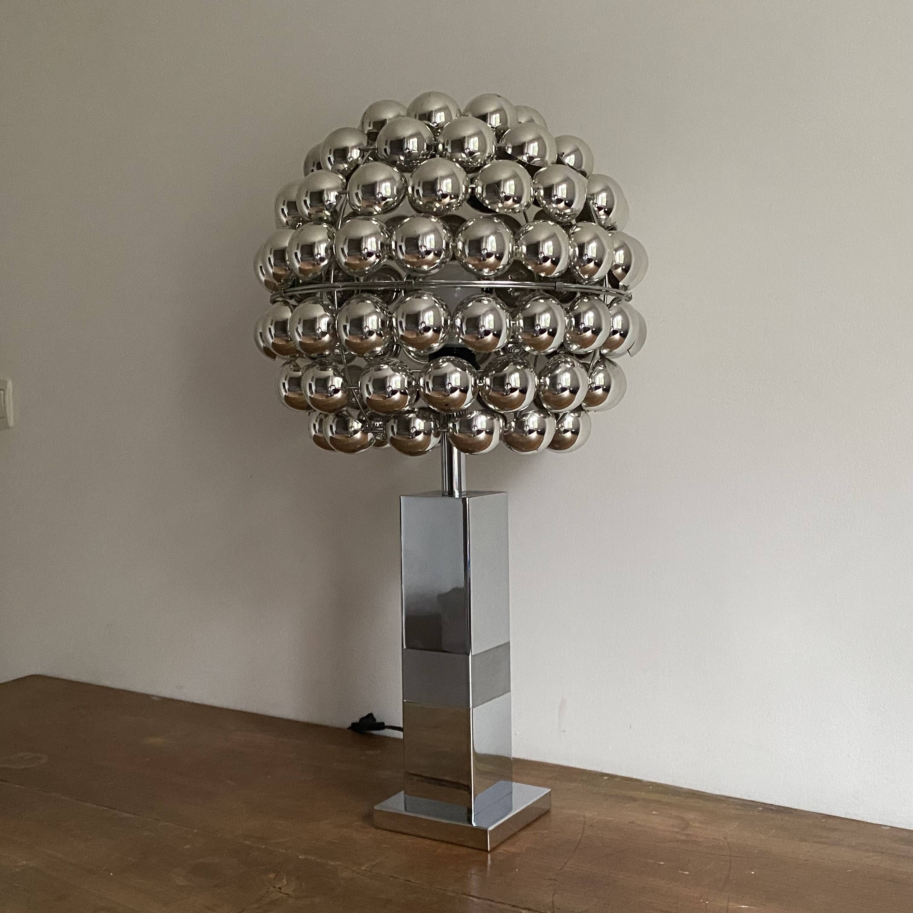 Space Age kinetic lamp. 1970.