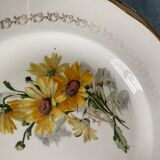 Lot of plates flat and hollow 10-10. "Margurites" by Gien. 1960s-70s.