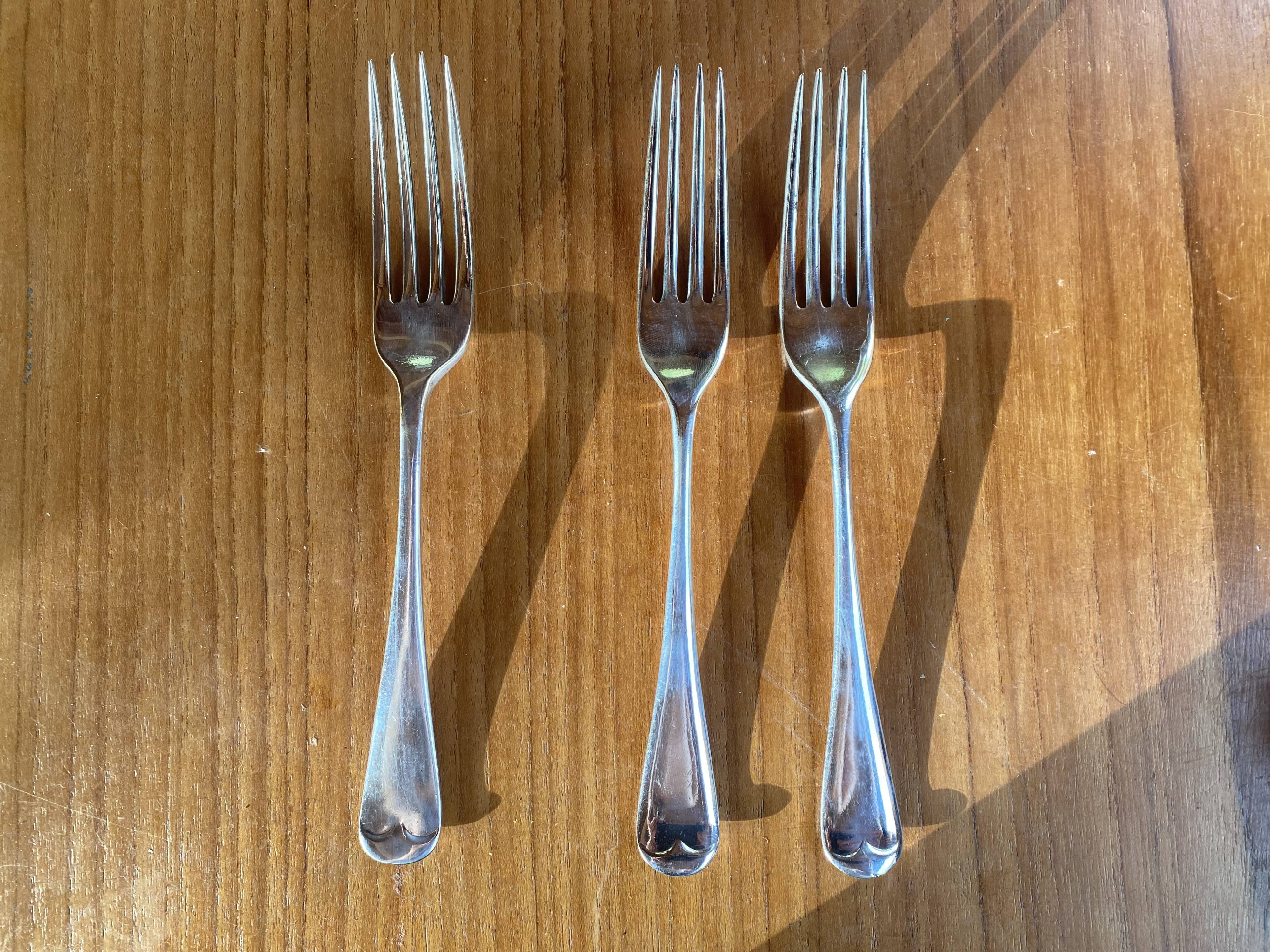 Set of 3 silver English forks