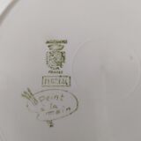 Set of 7 flat plates of Sarreguemines