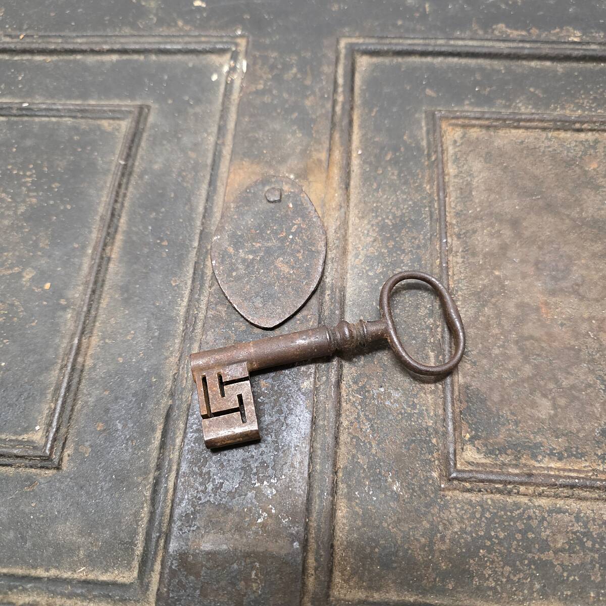 Antique English Cast Iron Safe, mid 1800s