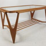 Italian walnut mid-century modern coffee table, 1950s