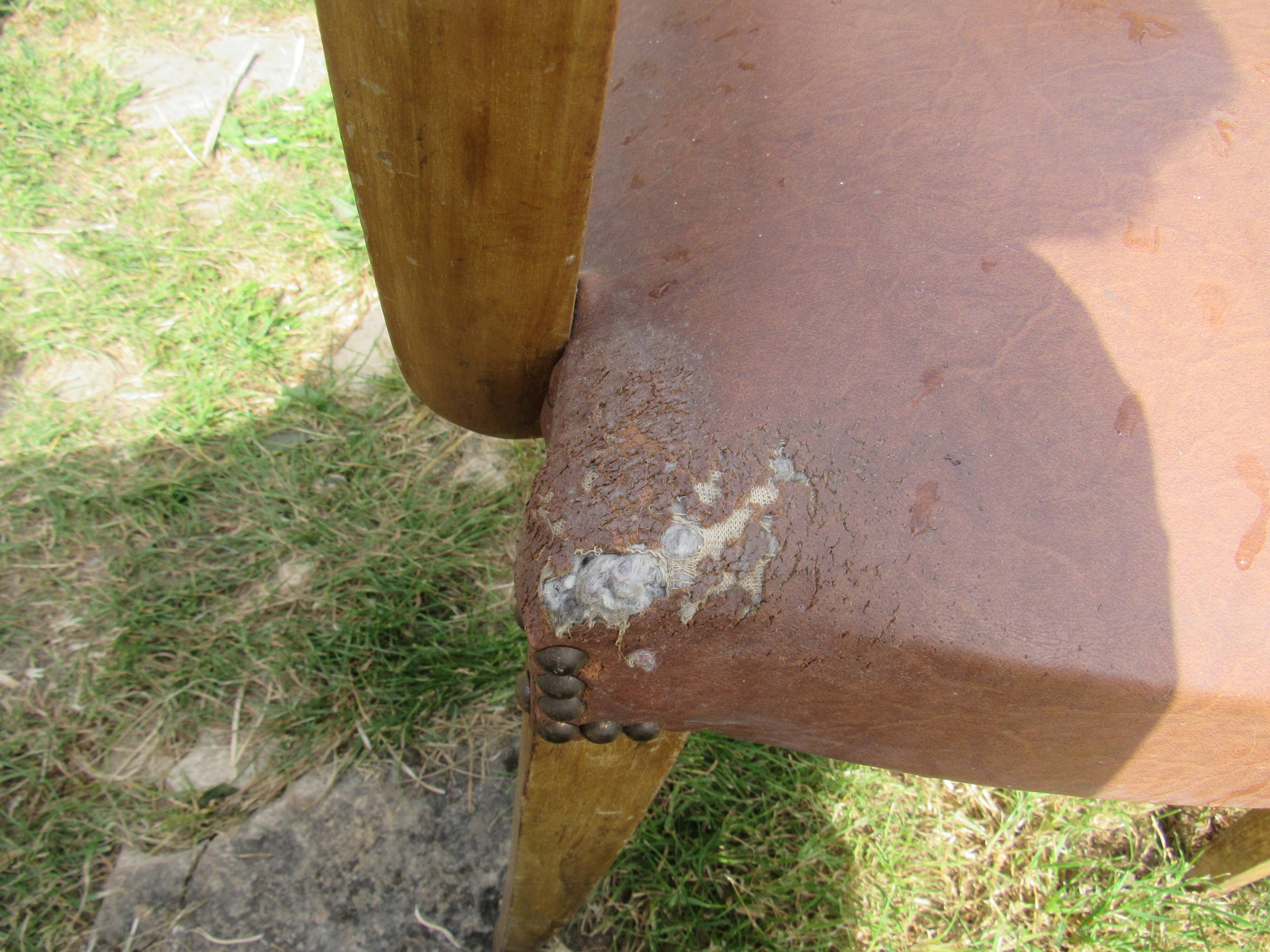2 bridge chairs