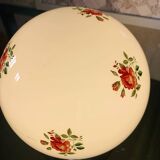 Flowered opaline lamp
