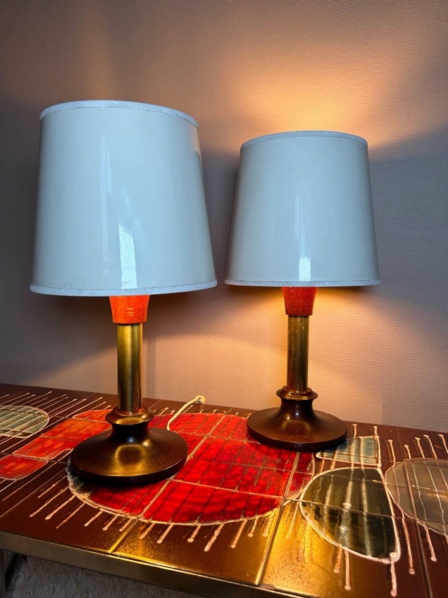 Lampes années 70 bois métal vinyle (X2)