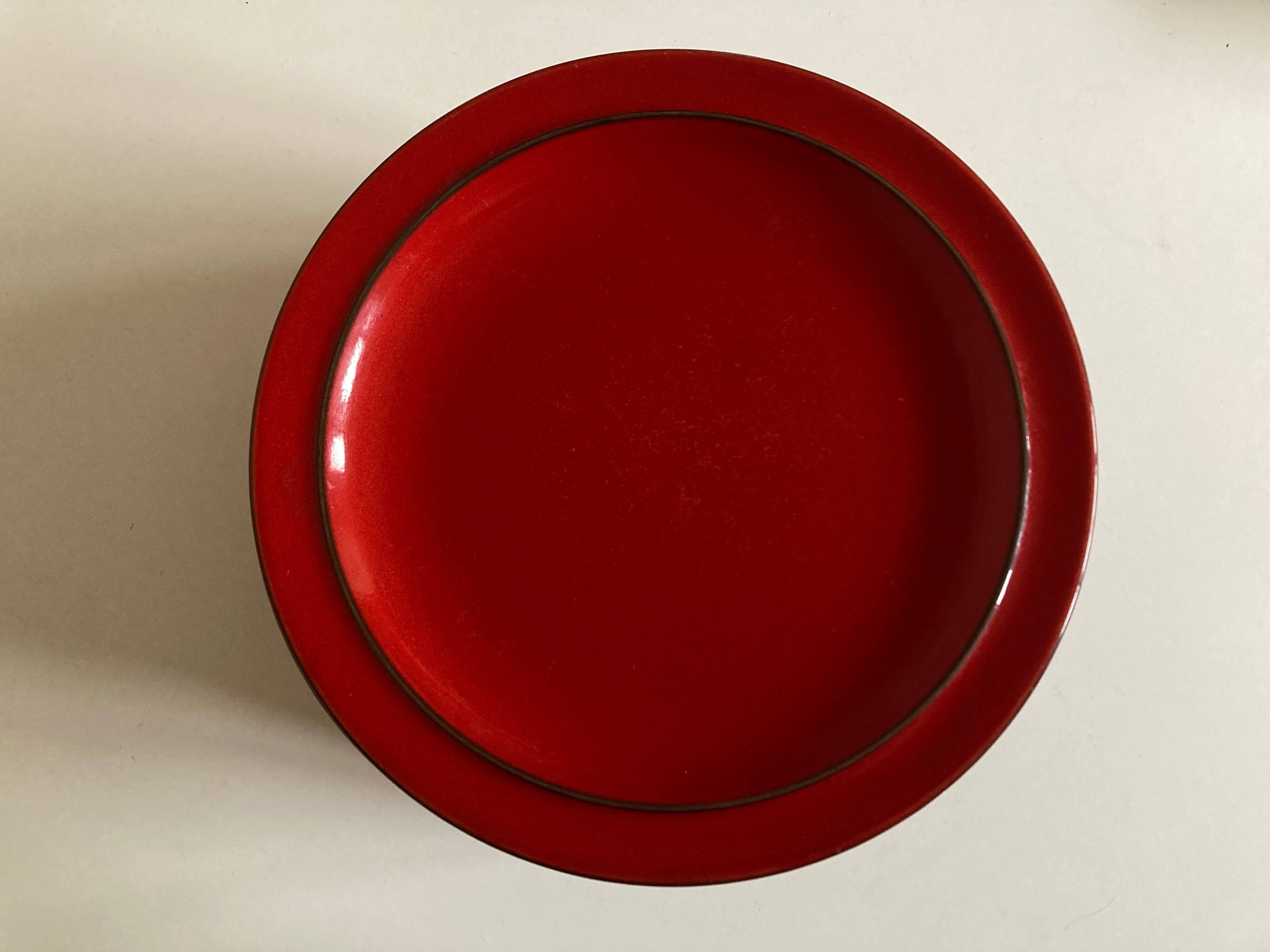 Set of 10 plates 1970 in red stoneware design Hertha Bengtson Thomas Rosenthal Scandinavian