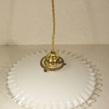 Opaline suspension