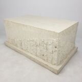 Table basse en pierre de Magnussen Ponte, années 1980