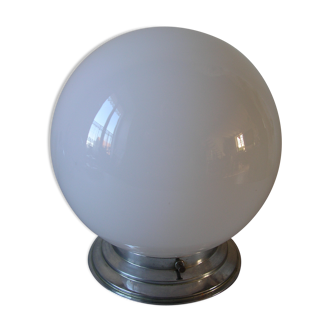 Plafonnier luminaire globe boule sphère en verre opaline support métal déco rétro
