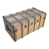 Travel trunk