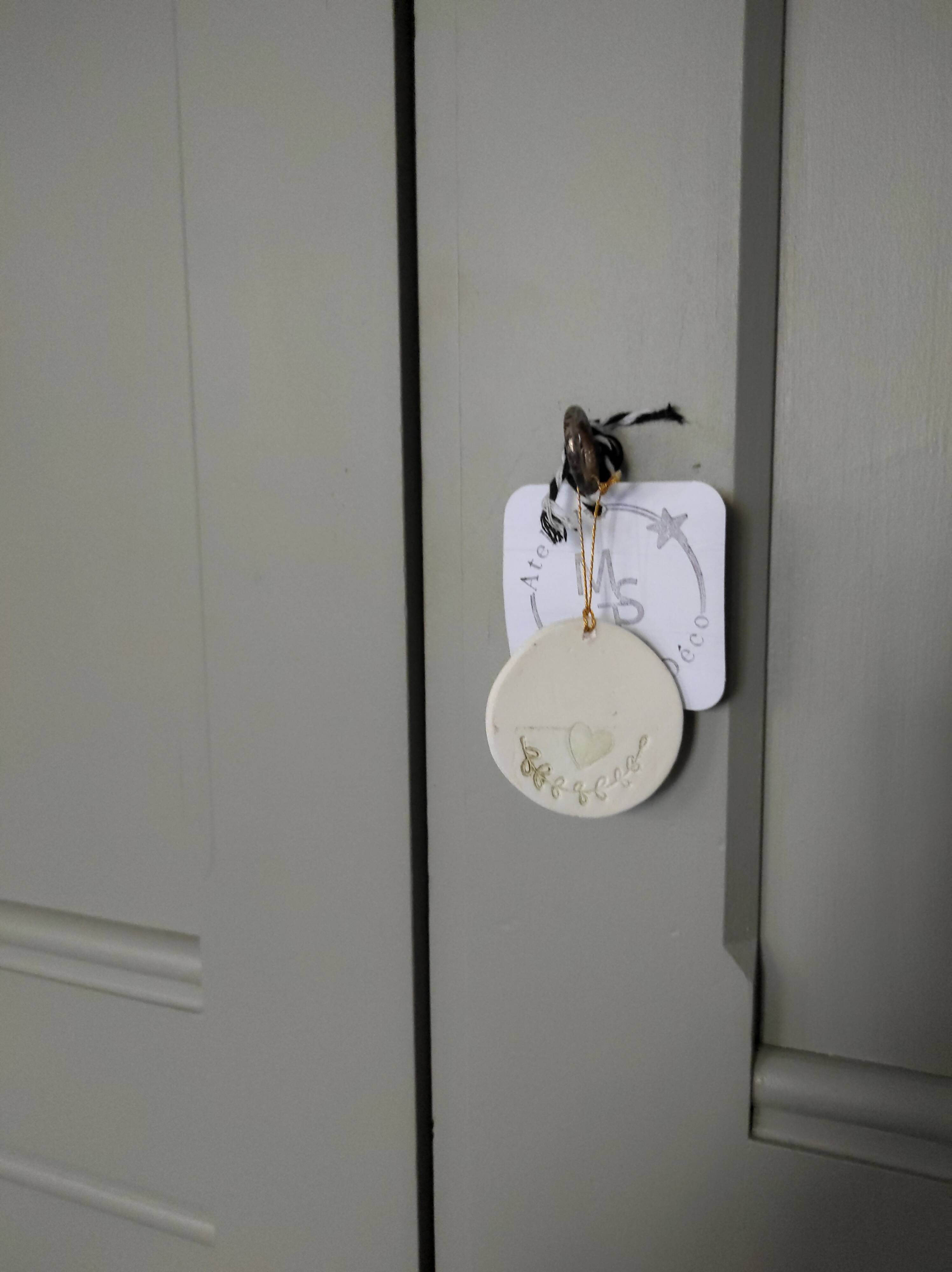 Armoire lingère