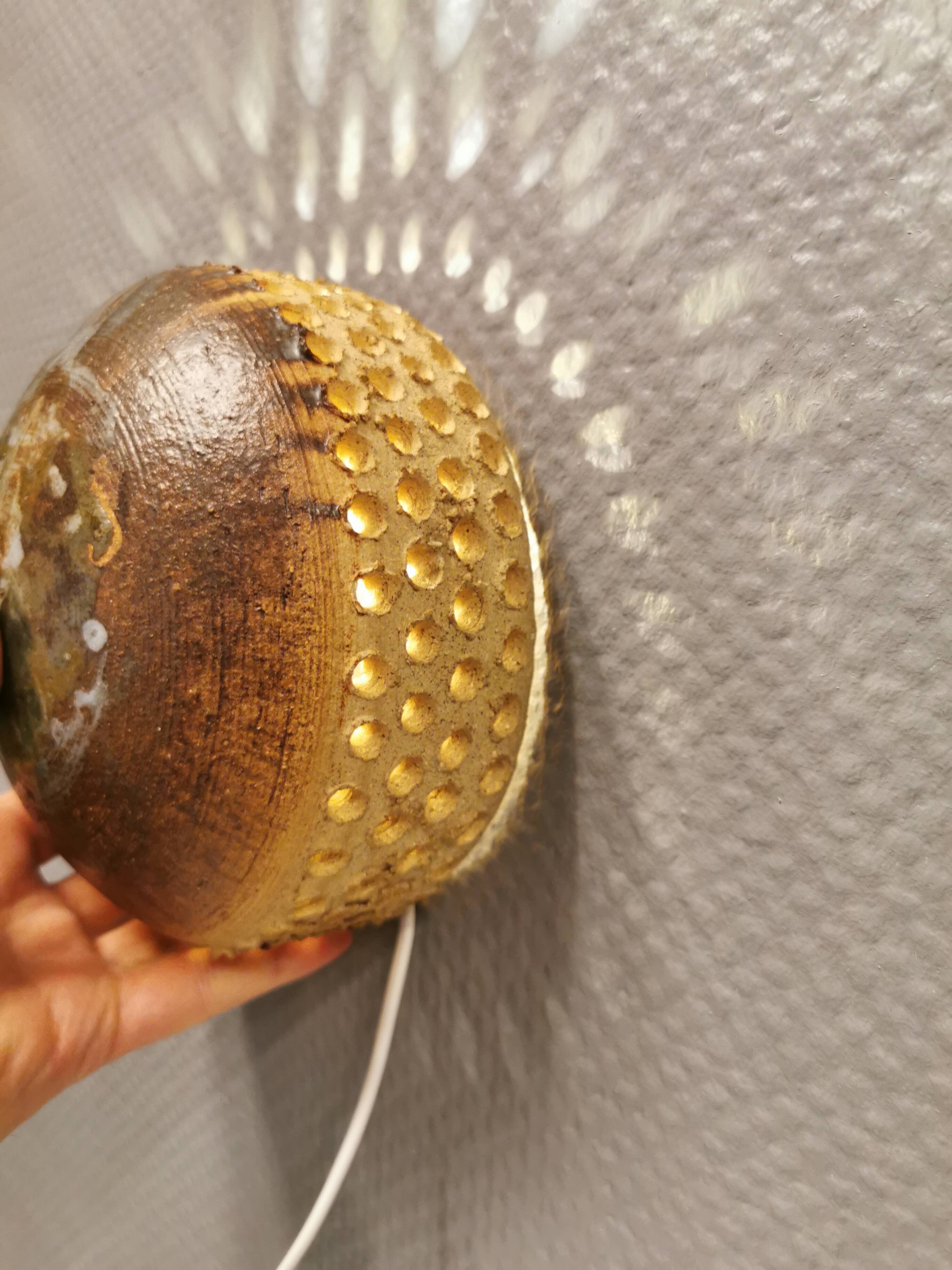 Small ceramic wall light, Danish and estimated from the 1970s.