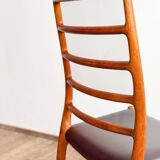 Chaise modèle 82 « Ambassade » en teck massif par Niels O. Møller, Danemark