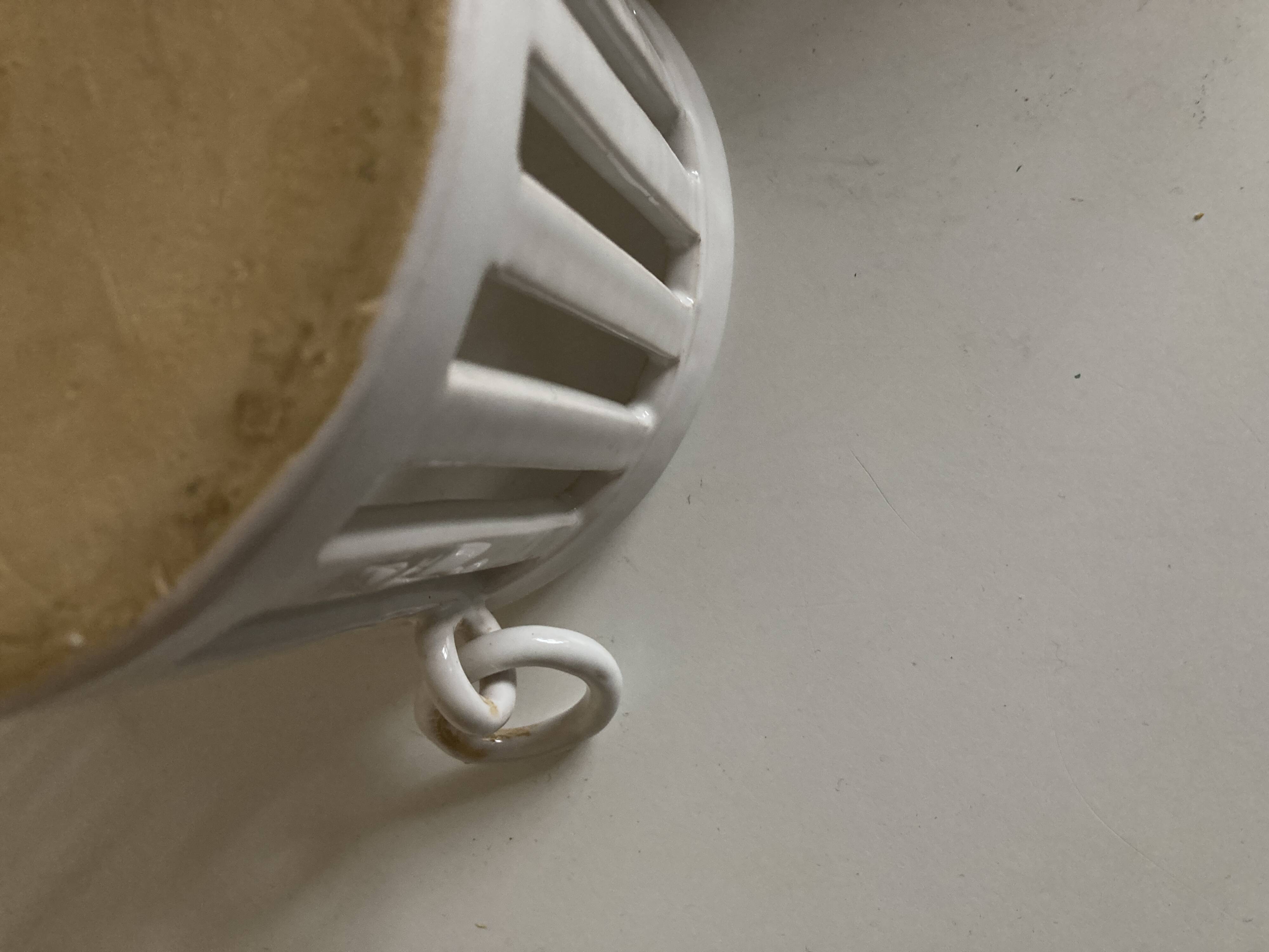 Cache pot directoire néo classique Moustier blanc 1950