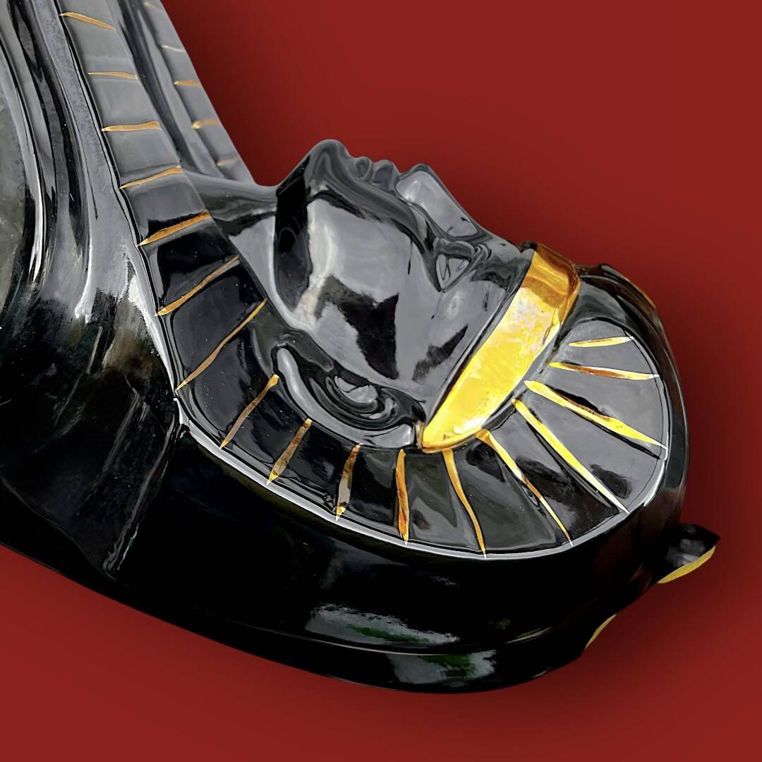 Vintage sphinx lamp in glazed ceramic – Hollywood Regency style