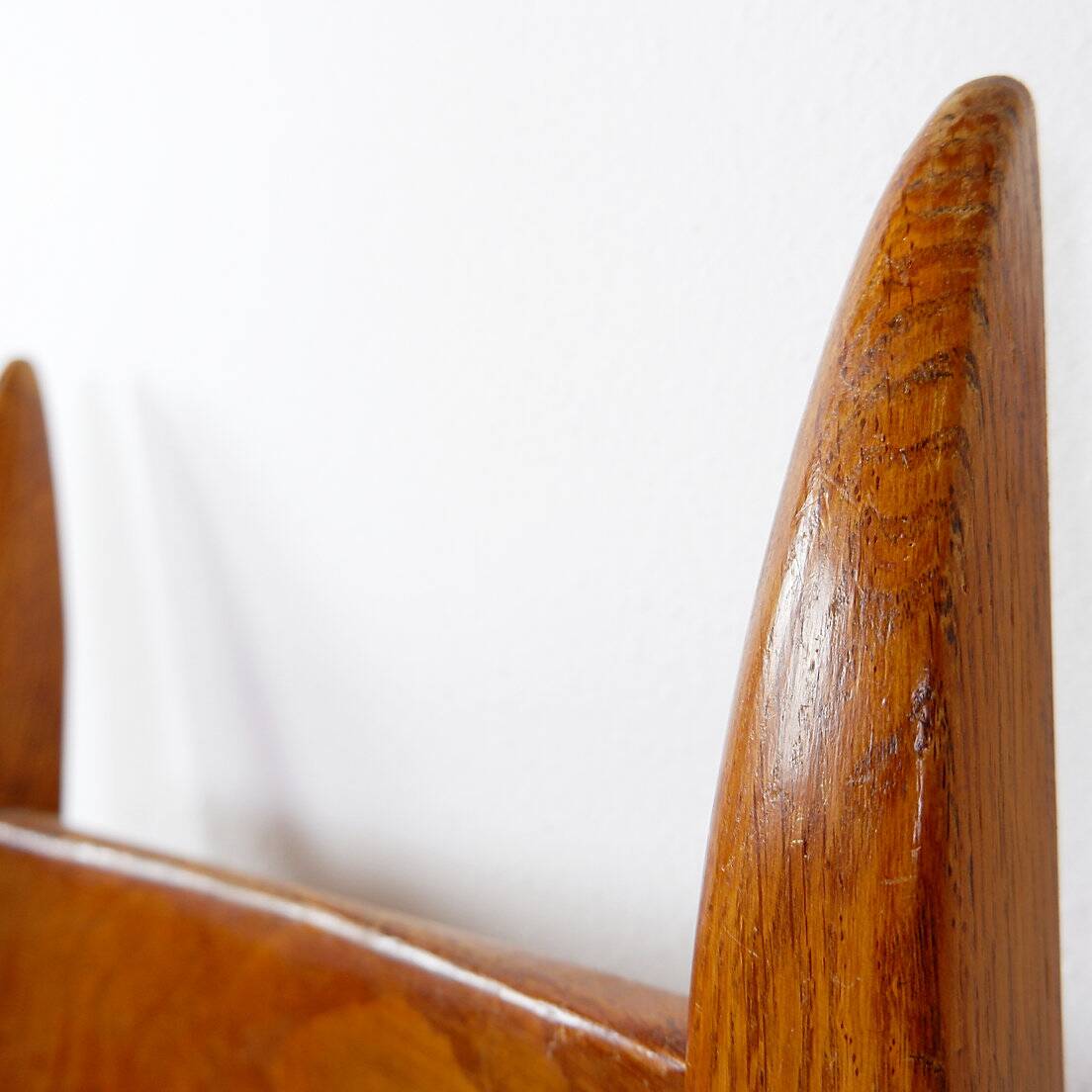 Ensemble de 6 chaises en chêne brutalistes - années 1970