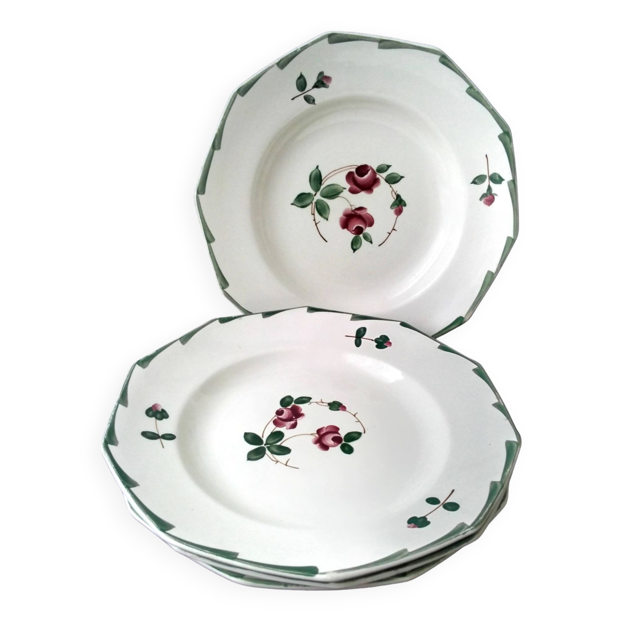 Lot de 4 assiettes demi porcelaine de Saint Amand  Modèle Arlette