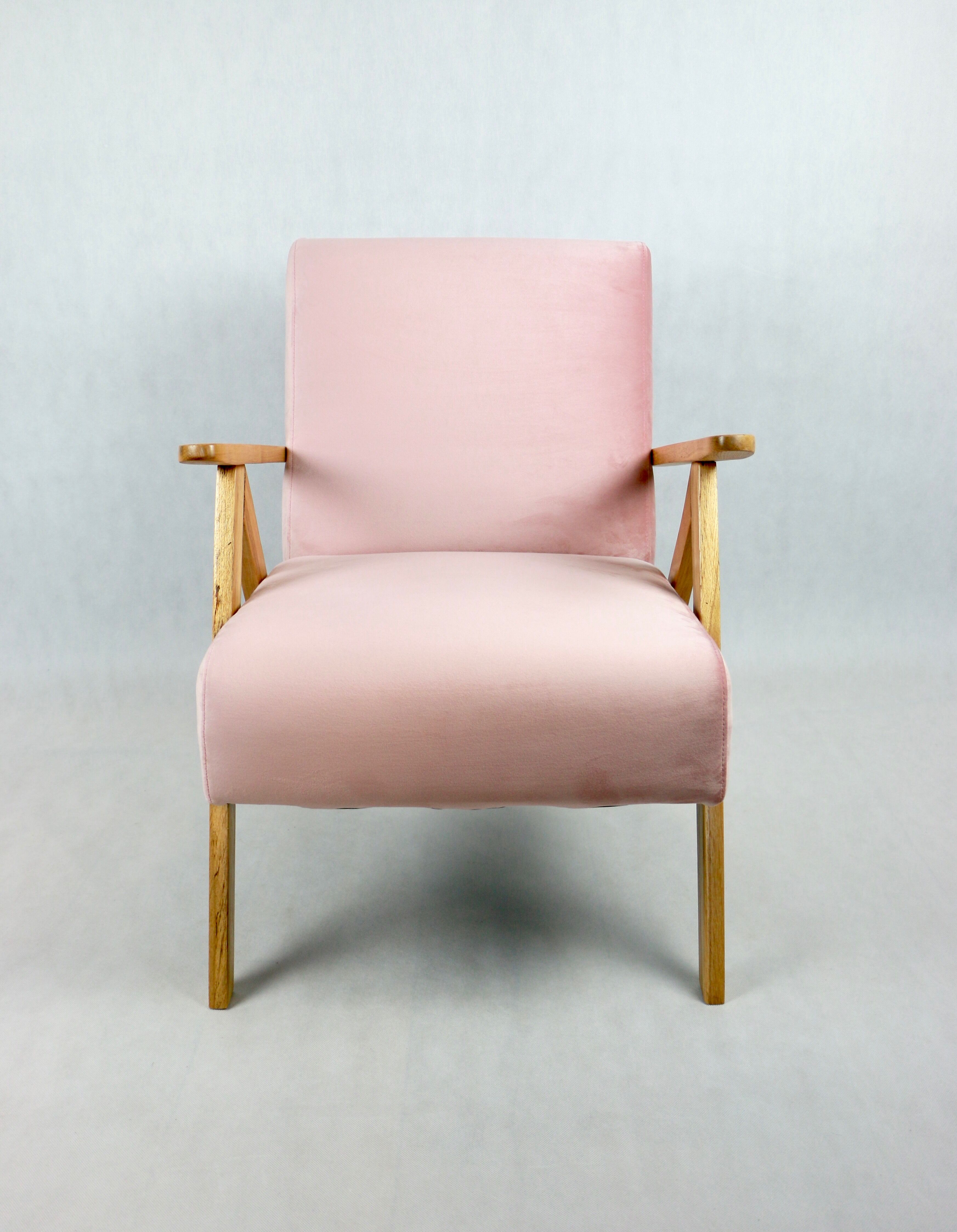 Products Vintage Pink like Var B310 Armchair, 1970s