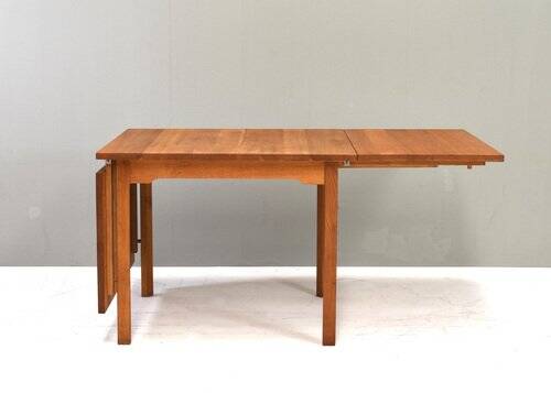 Scandinavian drop leaf dining table in oak, 1970s