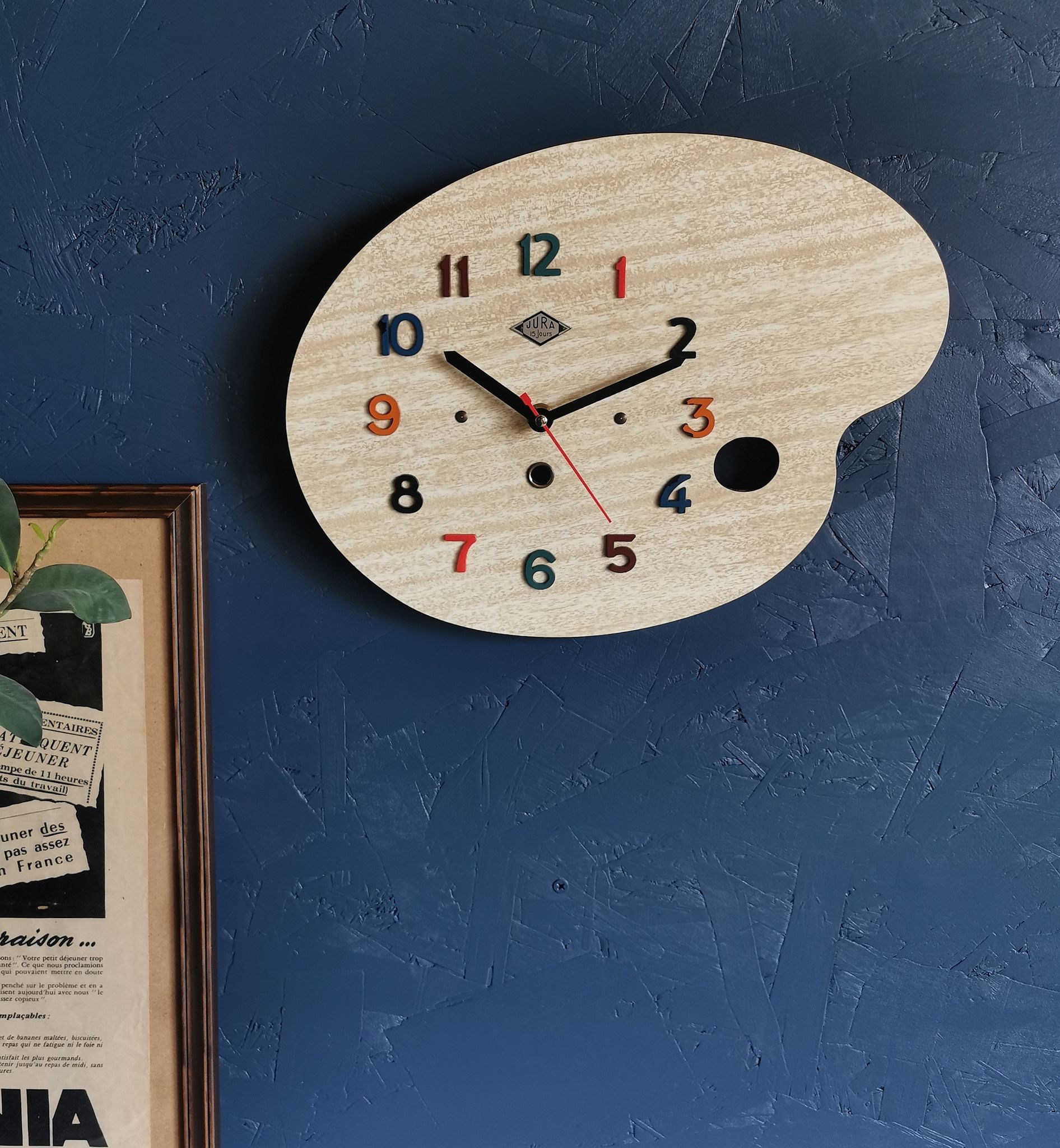 Vintage formica clock silent wall clock painter palette "Jura spruce"