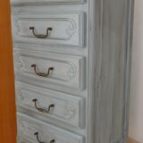 Romantic chiffonier