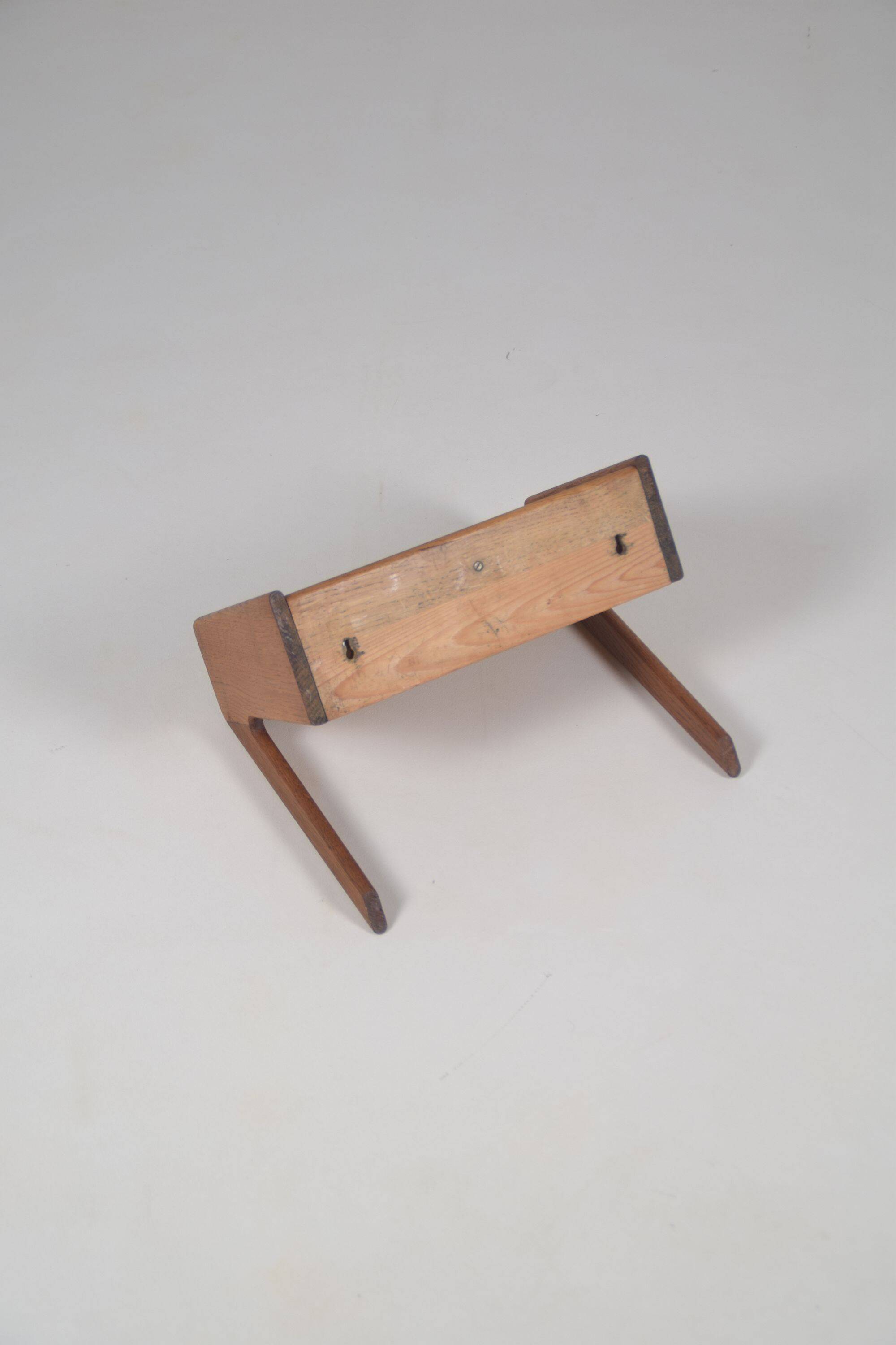 Floating bedside table by Sigfred Omann for Ølholm Møbelfabrik, 1960s