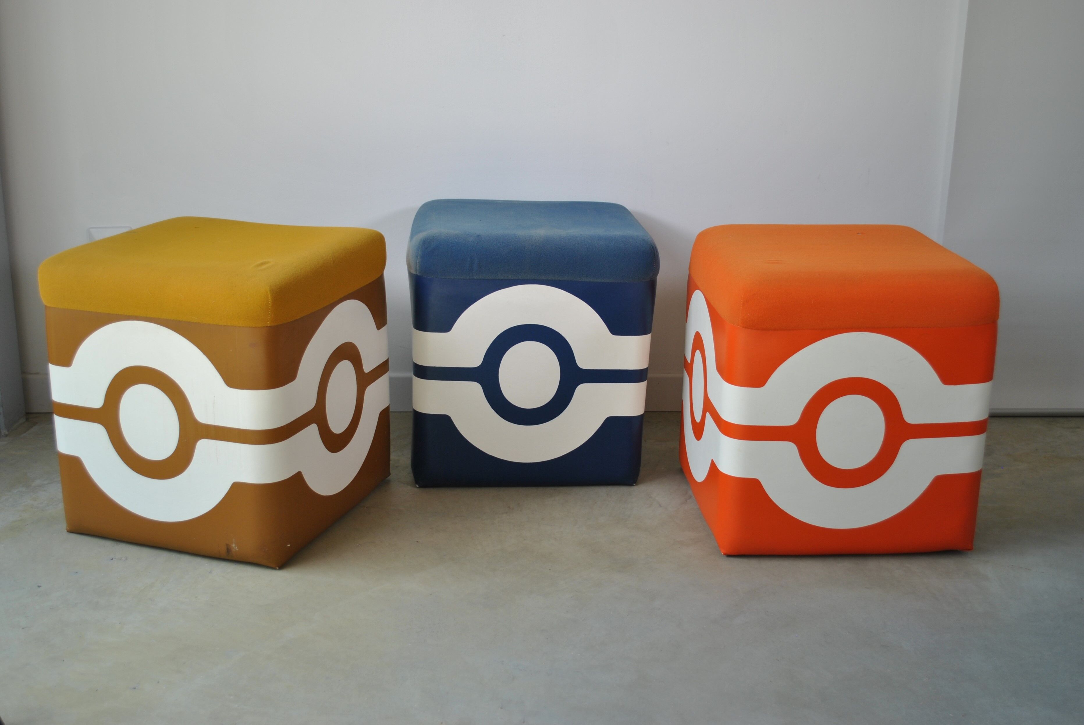 Poufs vintage année 80