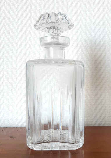 Art Deco diamond whisky deco decanter