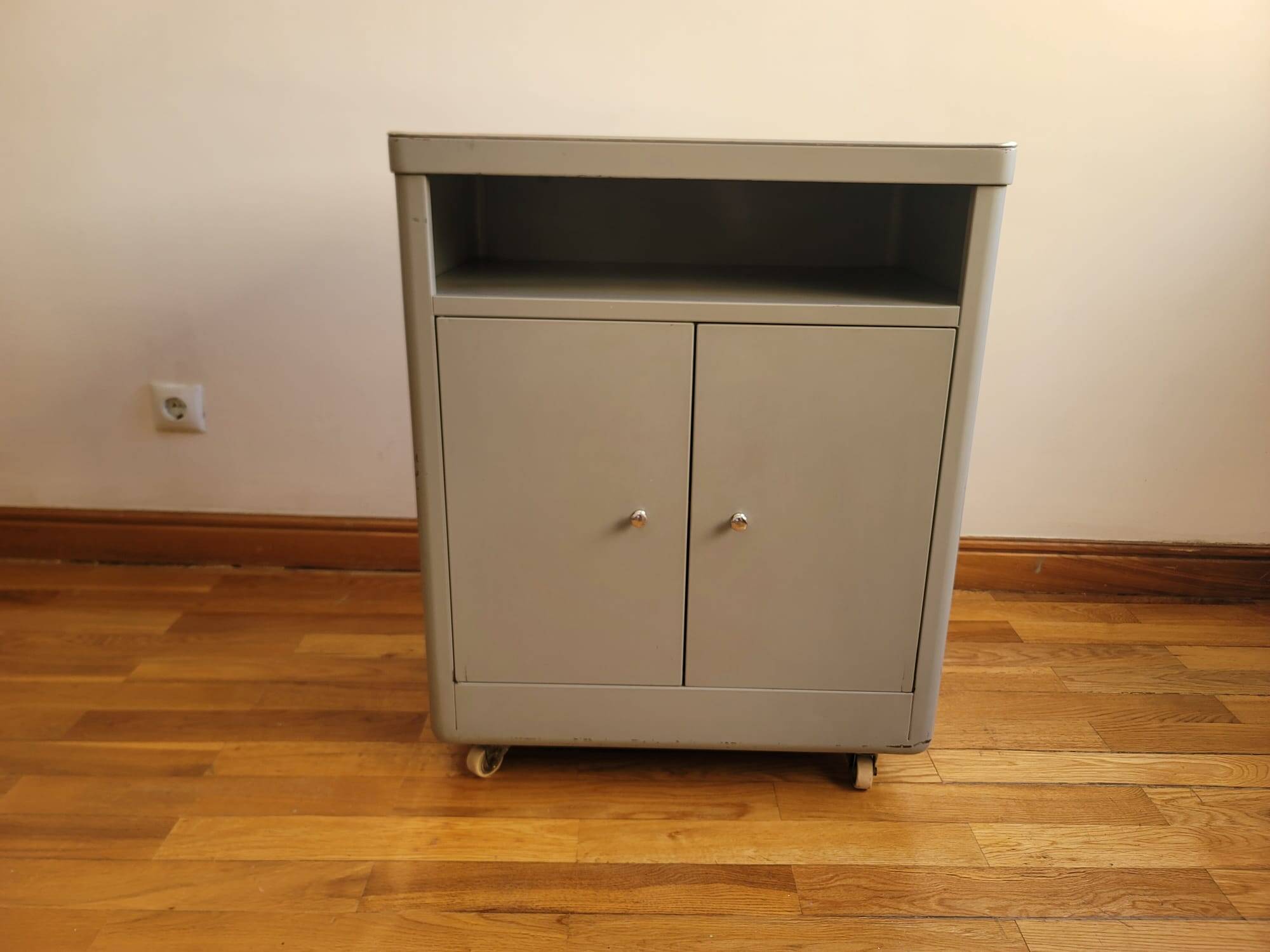 Vintage metal furniture on wheels SEEL, 1960s