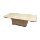 Table basse en travertin de couleur craie