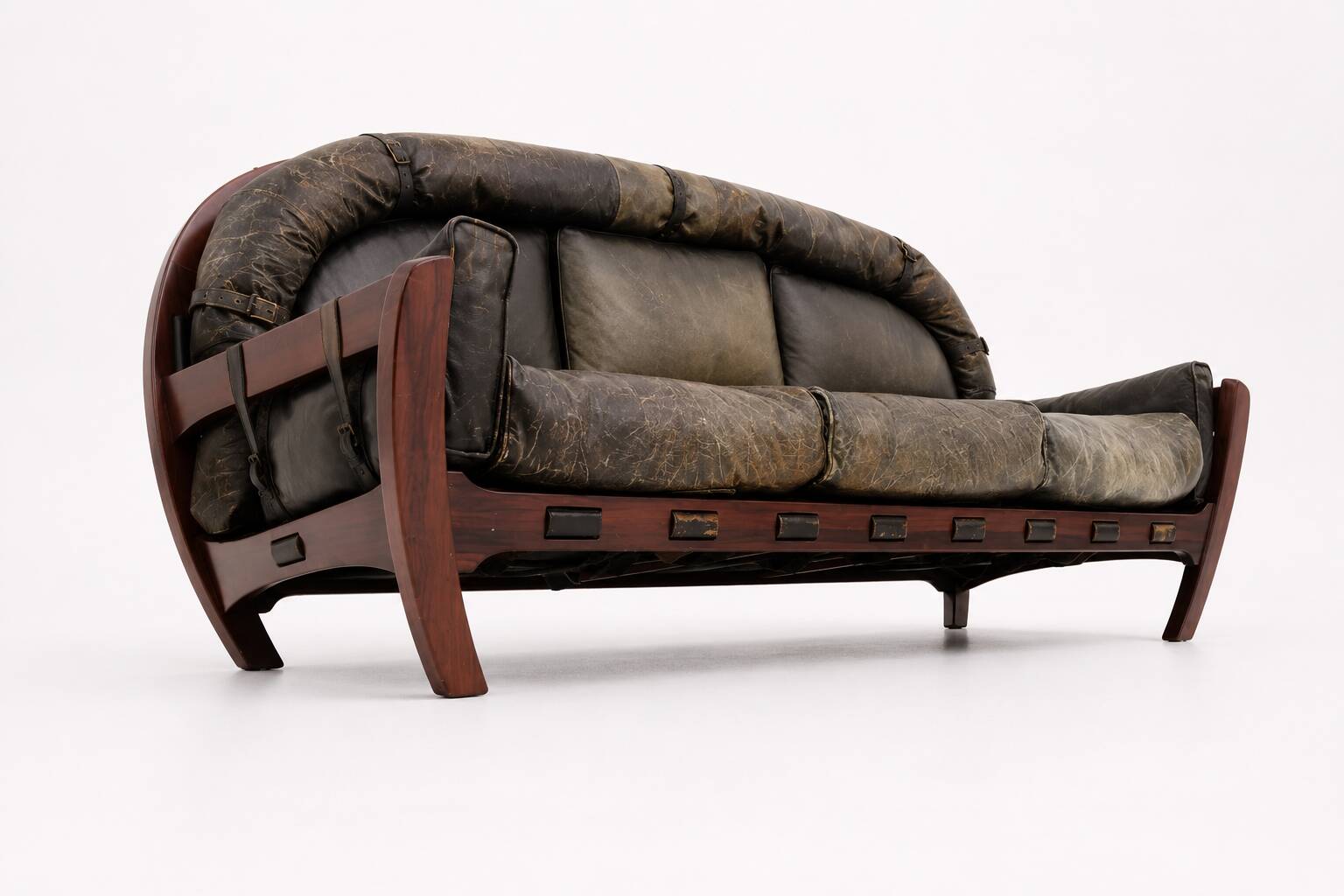 Italian Mid-Century Modern sofa ‘Rancero’ from Luciano Frigerio, 1960’s