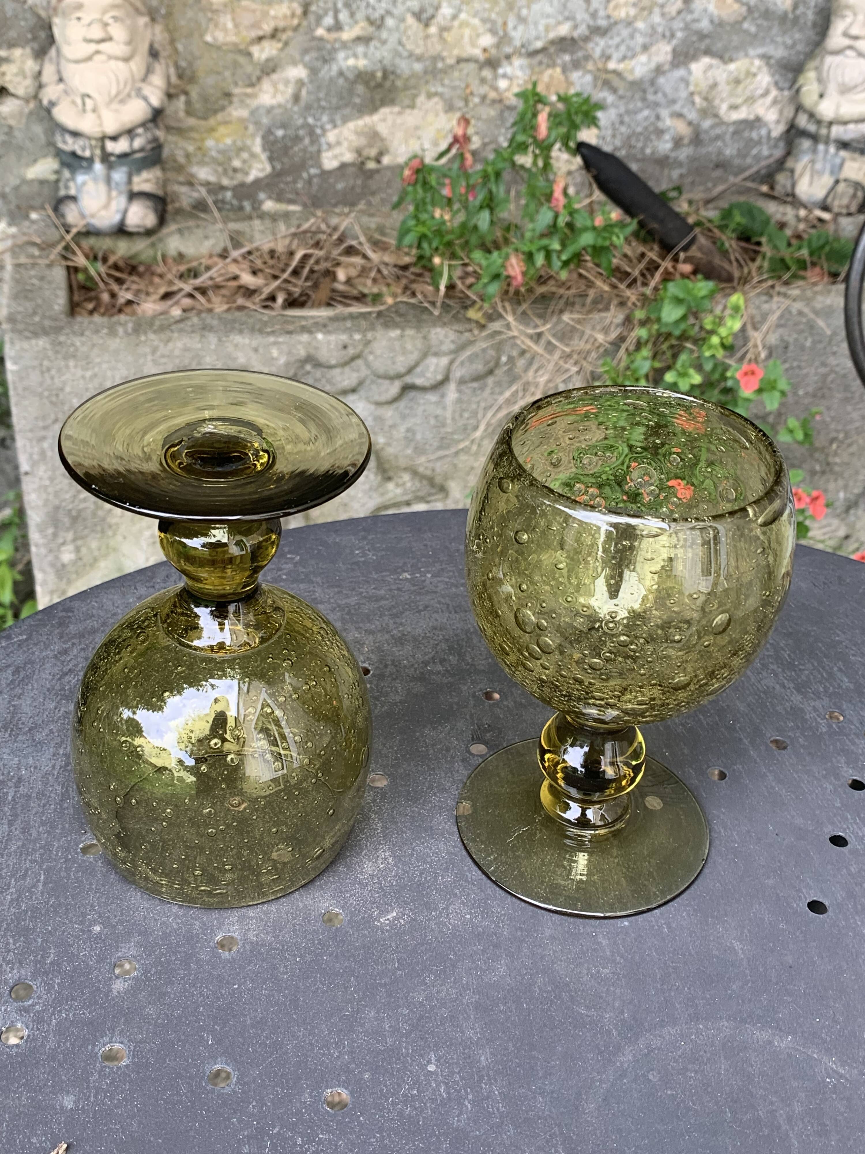 6 wine glasses in khaki green hand-blown glass, large model, vintage