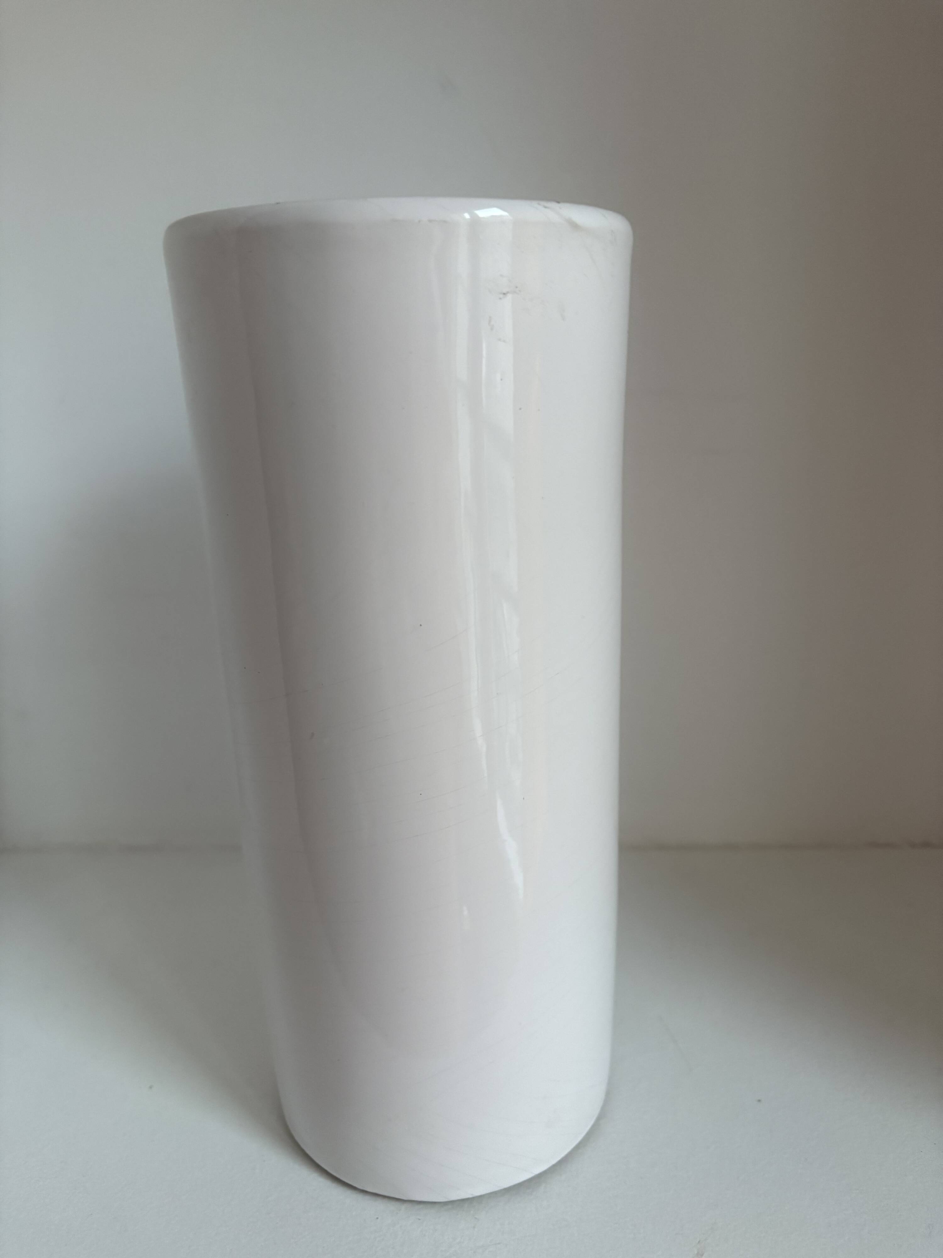 Set of 10 decorative items