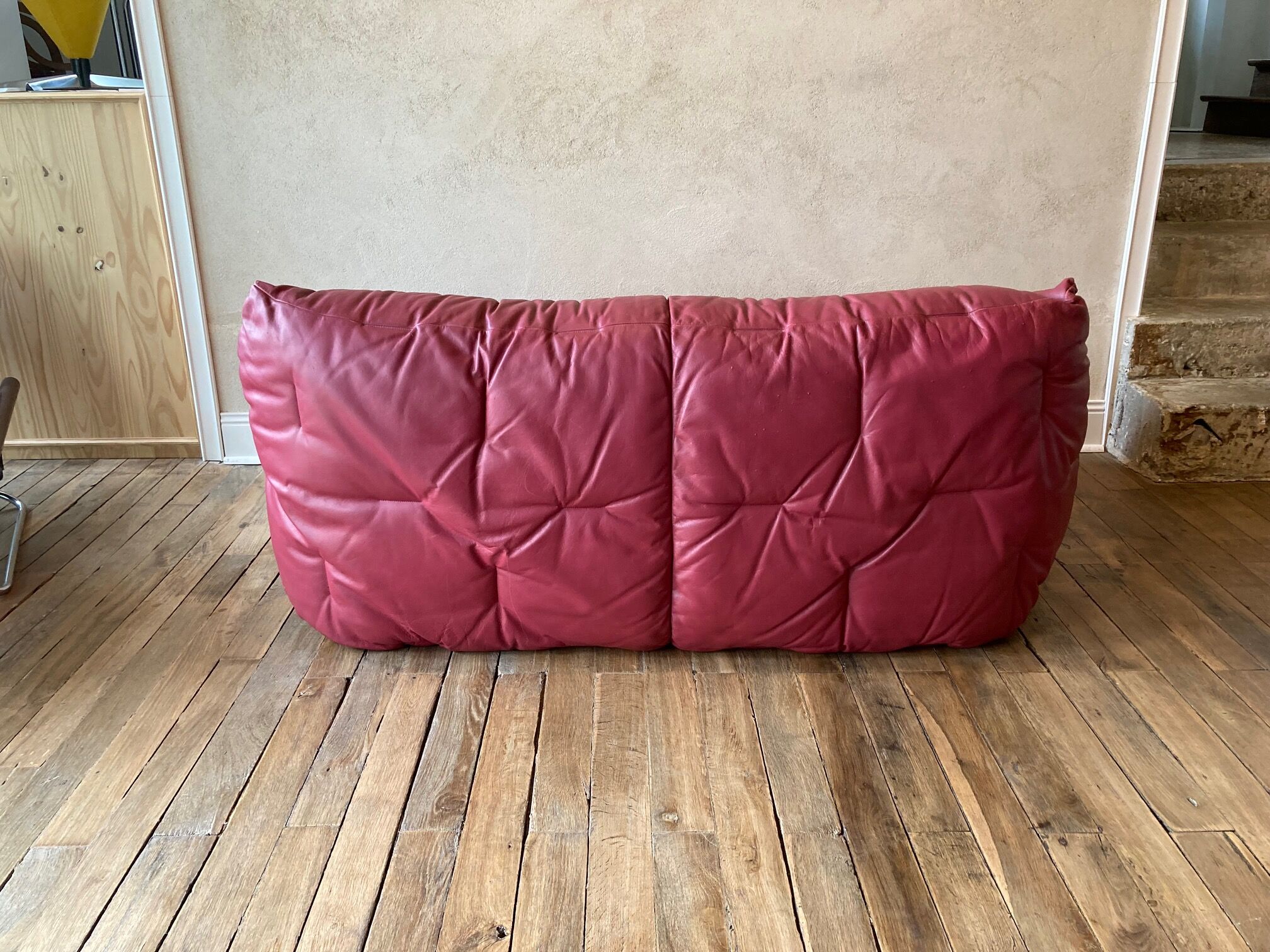 Hans Hopfer "Informel" model sofa, in burgundy leather