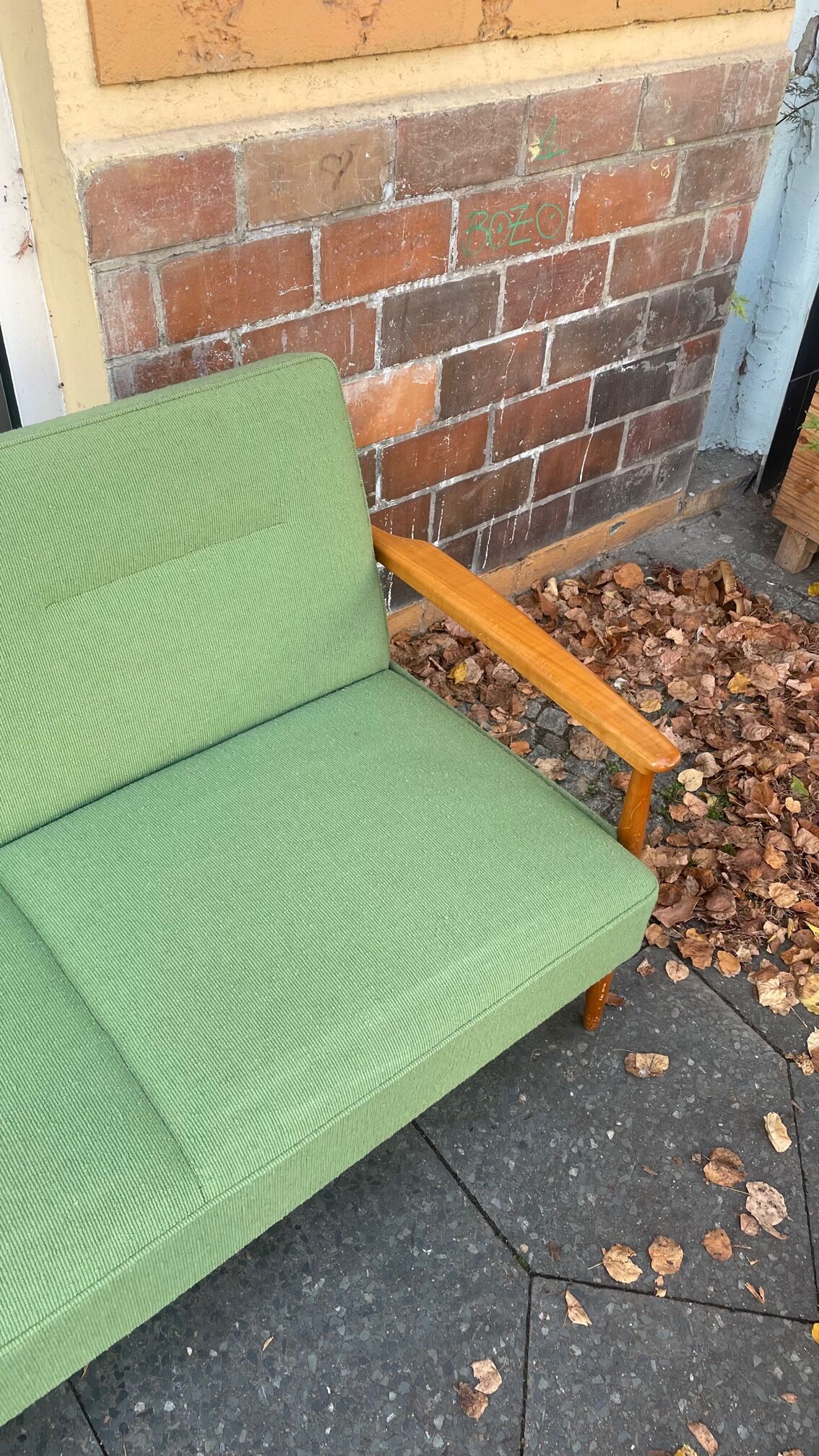 Daybed of the 60s vintage in wood and fabric