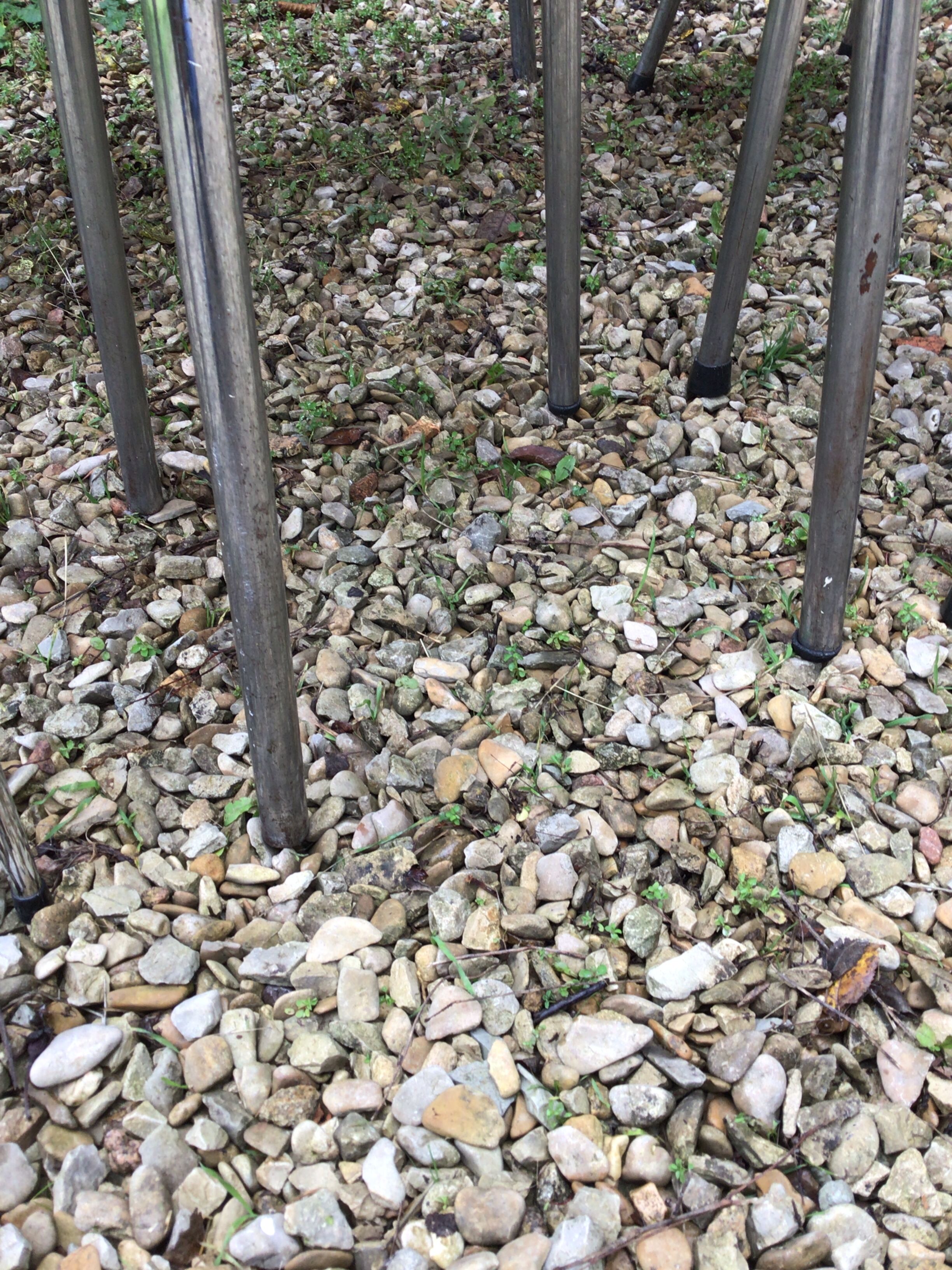 Set Table & Chairs & Kitchen Stools in Formica