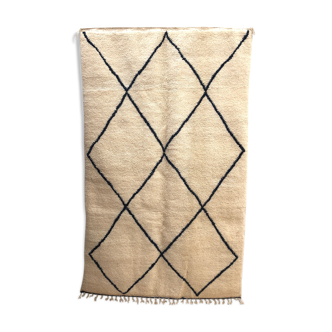 Tapis berbère marocain Beni Ouarain à losanges bleu marine 2,45x1,49m