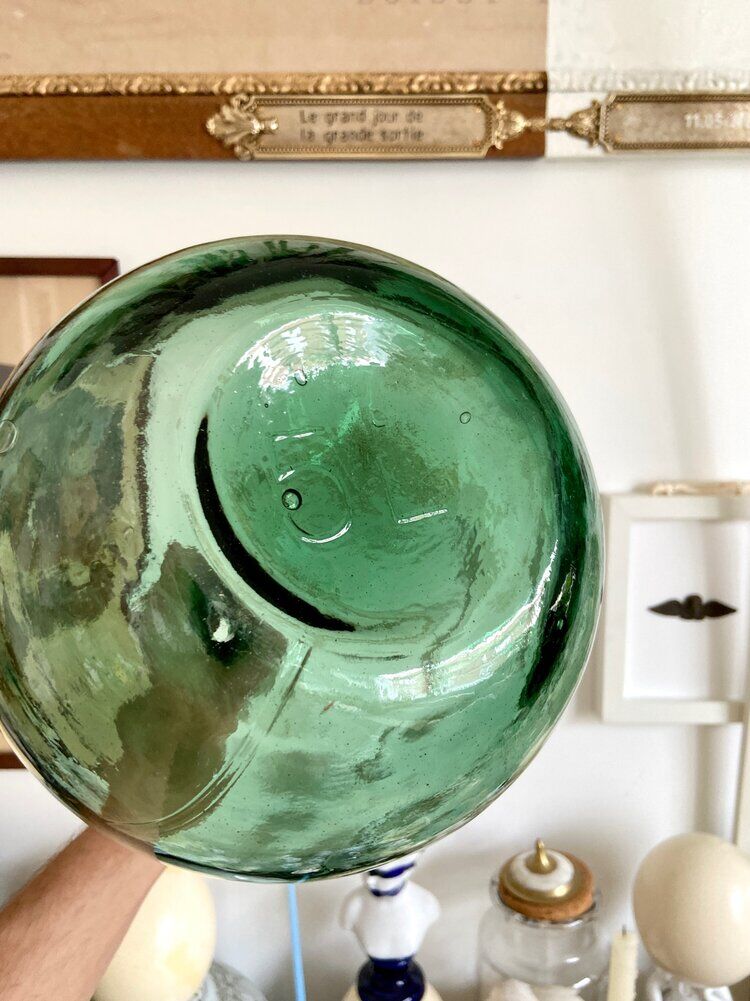 Demijohn in blown glass