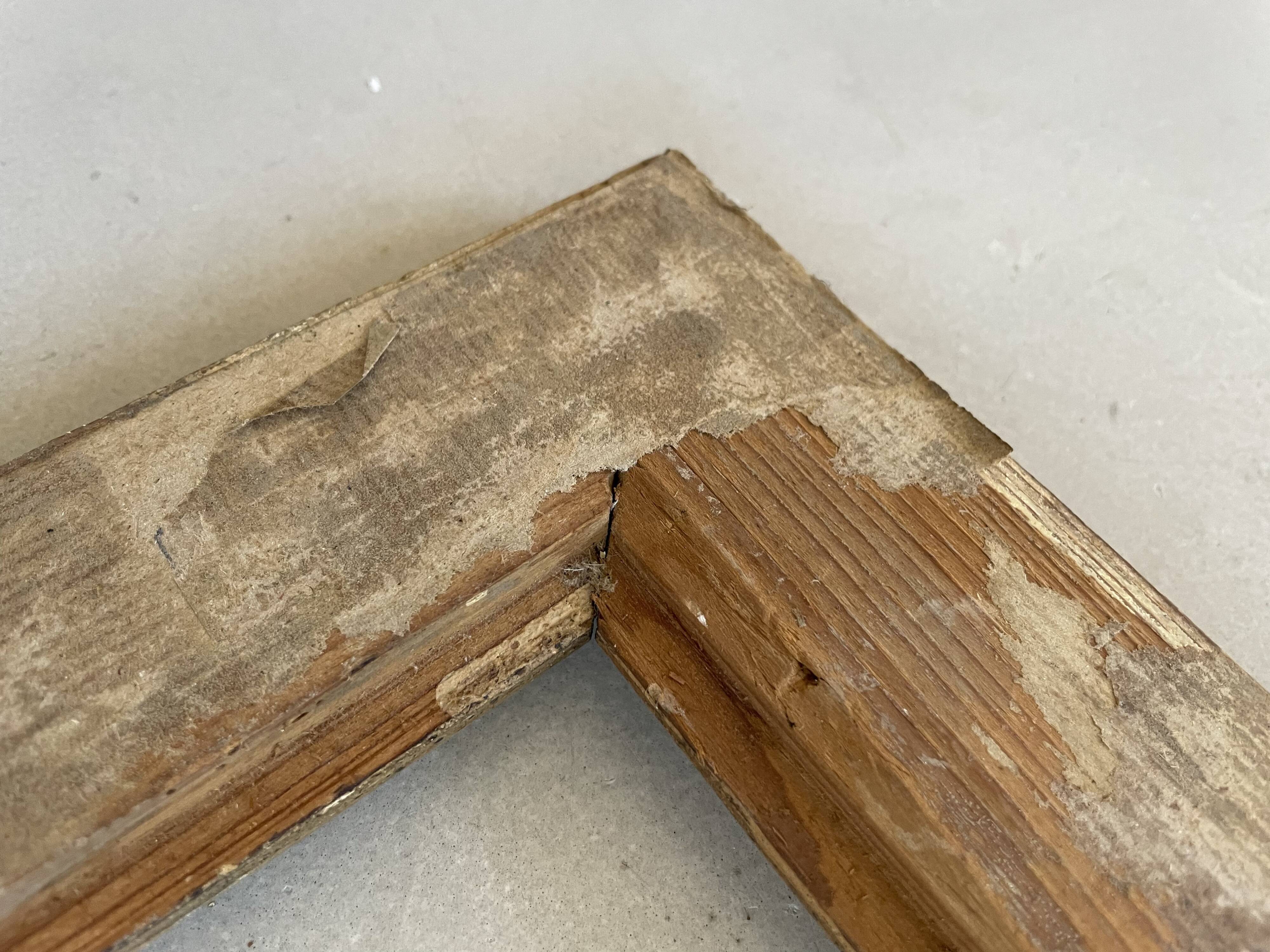 Frame with moldings 40x50cm