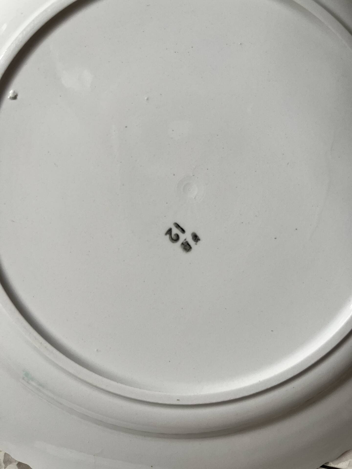 4 dinner plates